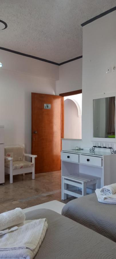 Nikis Apartments Agios Gordios  Luaran gambar