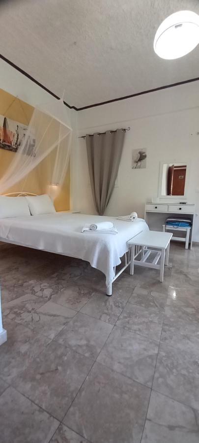 Nikis Apartments Agios Gordios  Luaran gambar