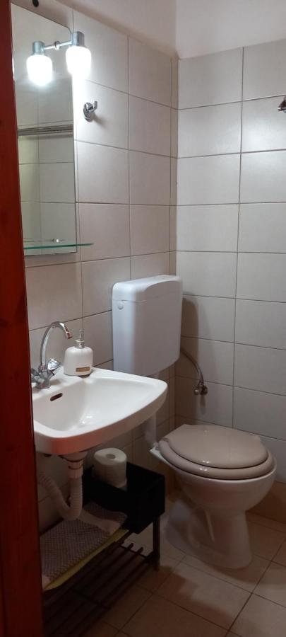 Nikis Apartments Agios Gordios  Luaran gambar