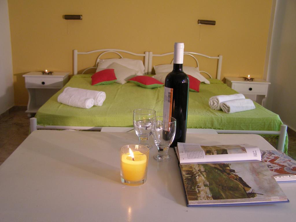 Nikis Apartments Agios Gordios  Bilik gambar